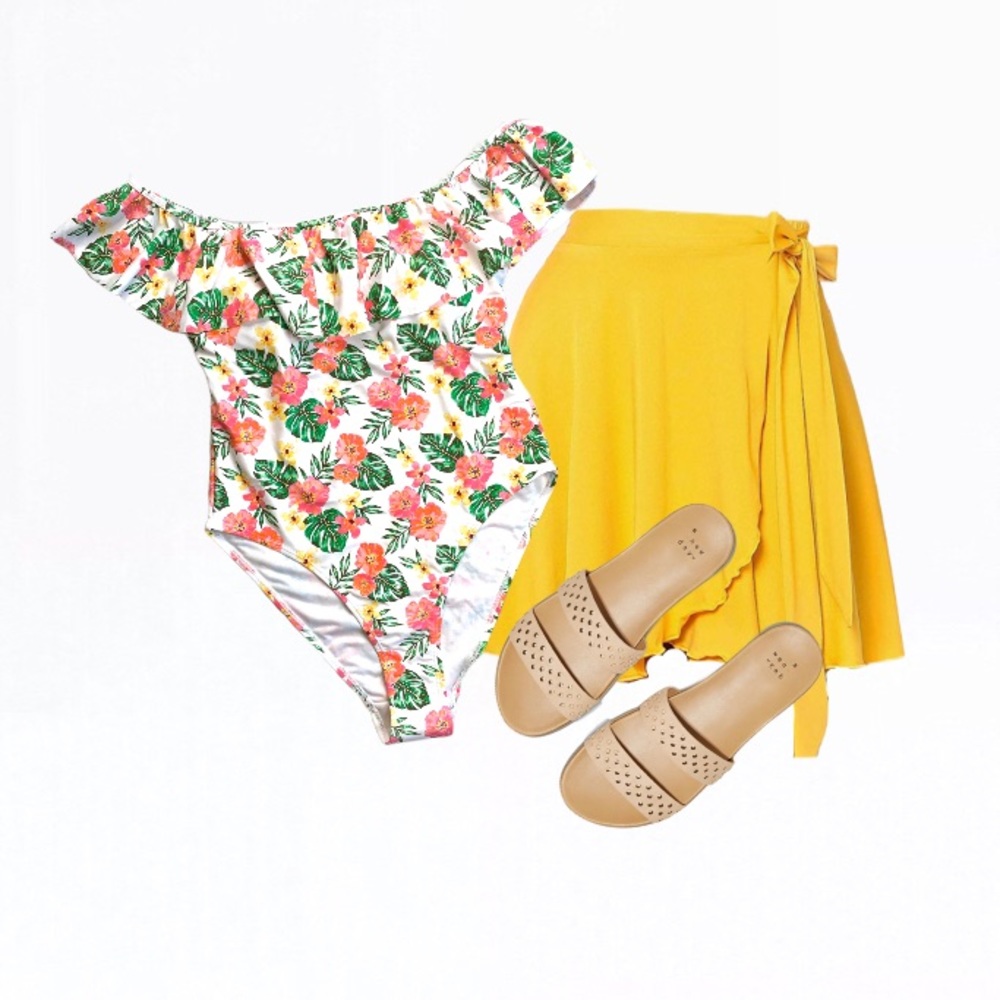 NWT Cabana del Sol Ruffle Tropical Flower Swimsuit